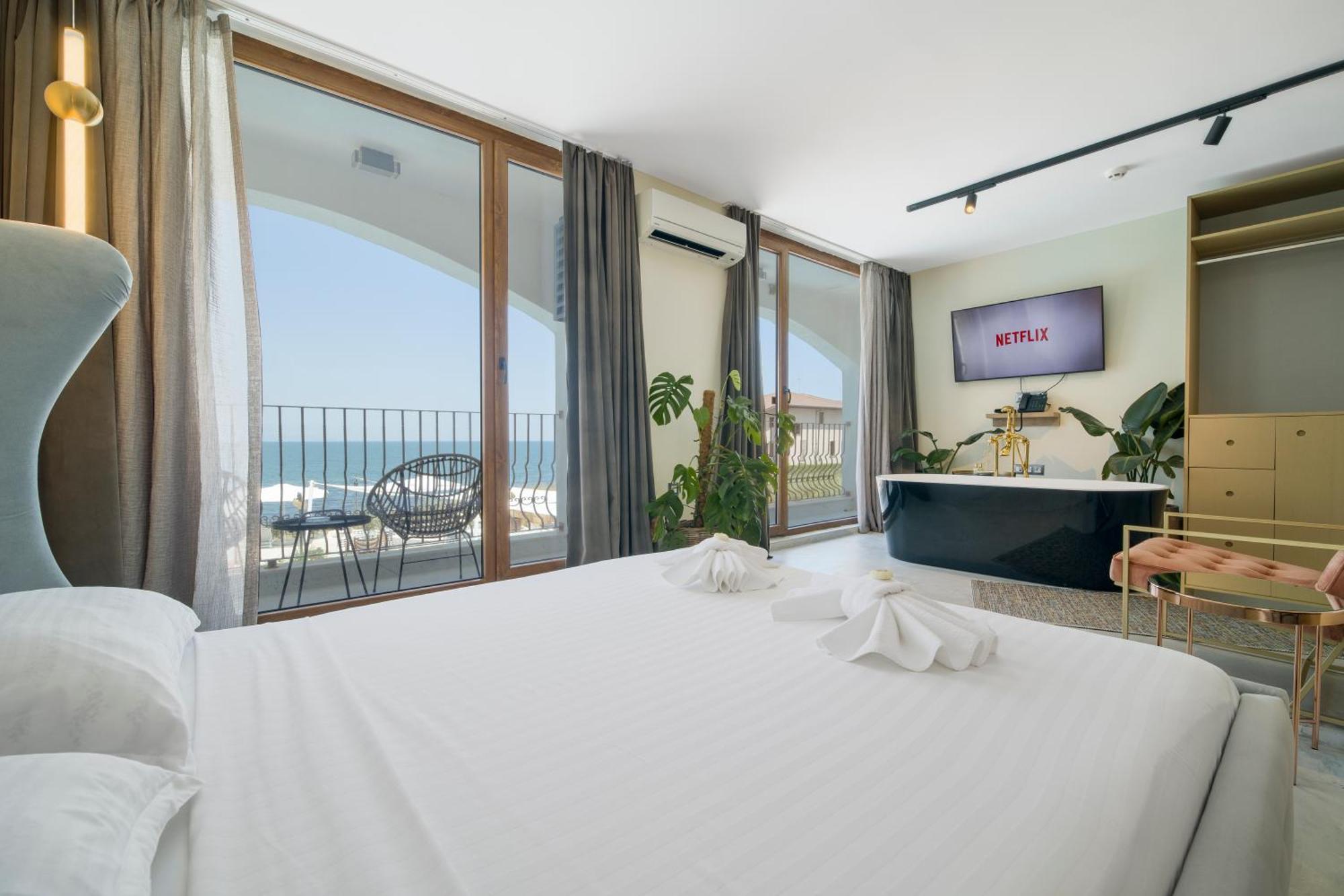 Relax Sozopol Hotel Exterior photo